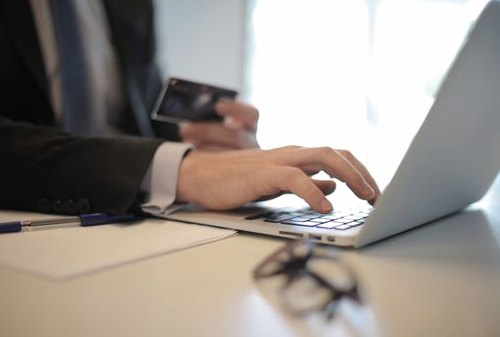 ví điện tử uy tín 8Day